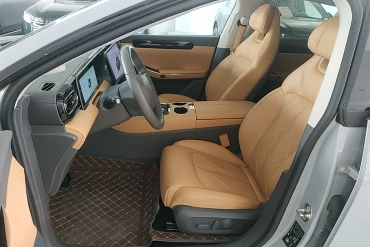 Used Leapmotor C01 2024 Range-Extended 316 Deluxe Edition Left Front Seat