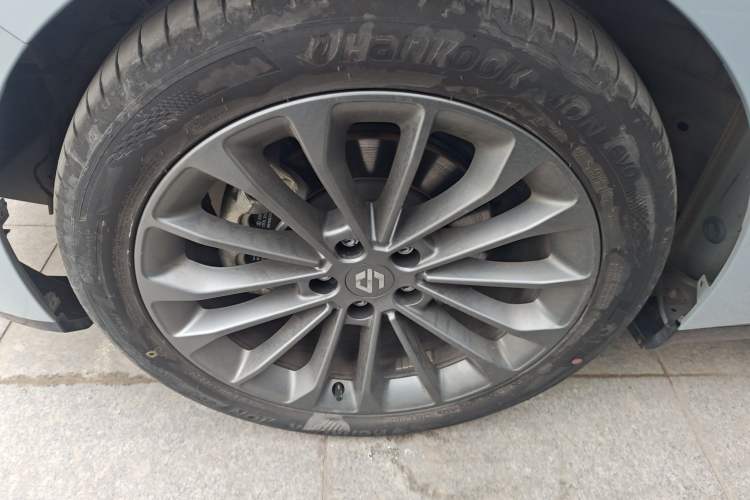 Used Leapmotor C01 2024 Range-Extended 316 Deluxe Edition Left Front Wheel Hub