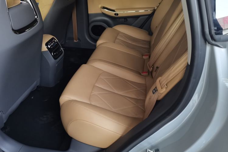 Used Leapmotor C01 2024 Range-Extended 316 Deluxe Edition Left Rear Seat