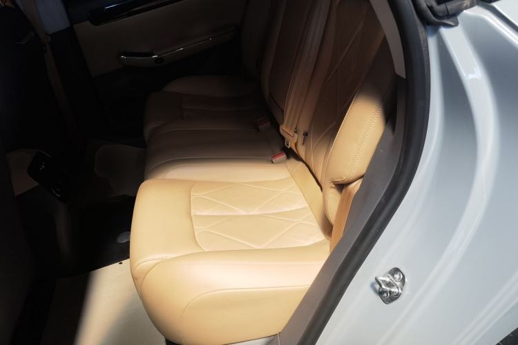 Used Leapmotor C01 2024 Pure Electric 525 Luxury Edition Left Rear Seat