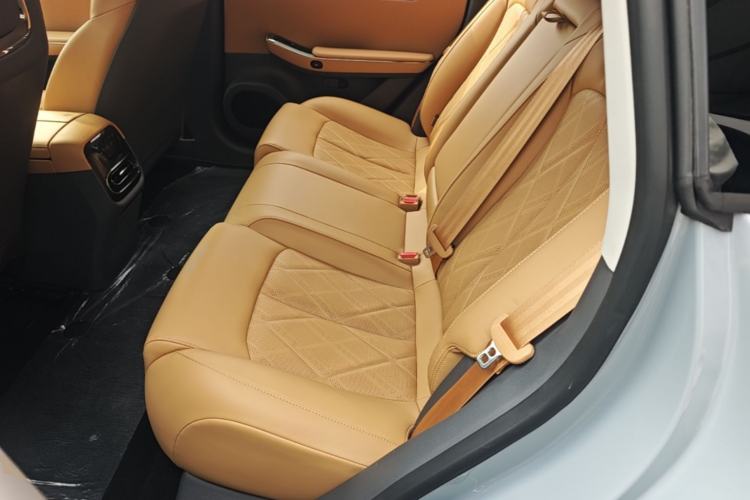 Used Leapmotor C01 2024 Range-Extended 316 Deluxe Edition Left Rear Seat