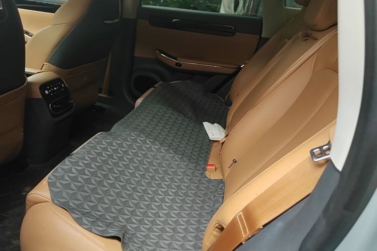 Used Leapmotor C01 2024 All-Electric 625 Deluxe Edition Left Rear Seat