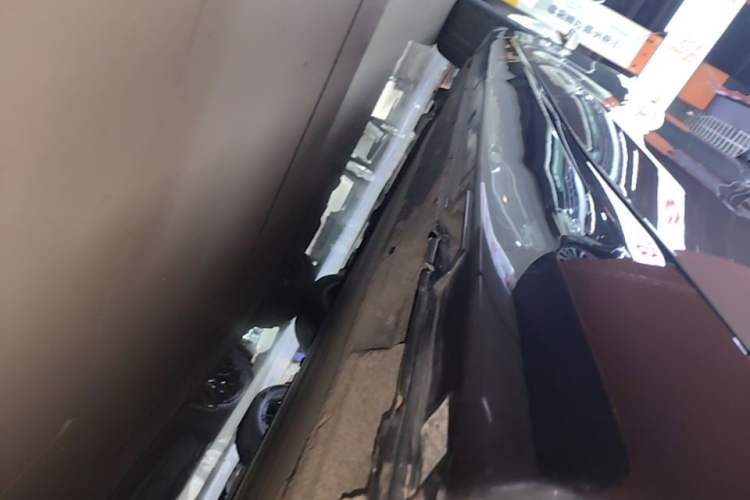 Used Leapmotor C01 2024 Pure Electric 525 Luxury Edition Left Side Sill