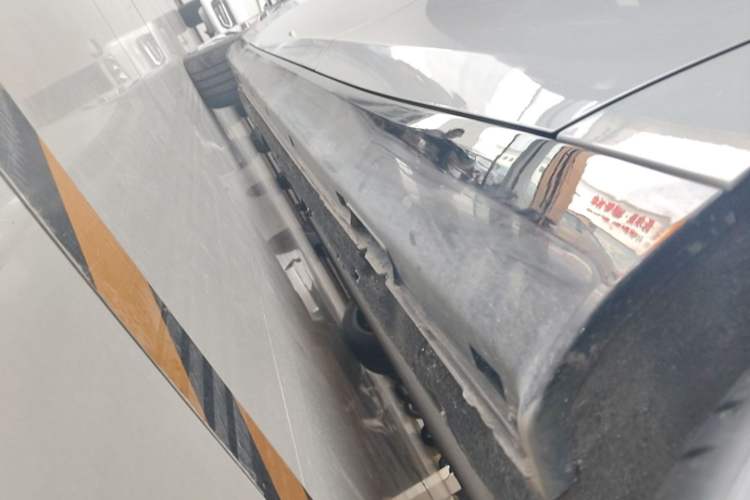 Used Leapmotor C01 2024 Pure Electric 525 Luxury Edition Left Side Sill