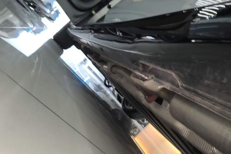 Used Leapmotor C01 2024 Range-Extended 316 Deluxe Edition Left Side Sill