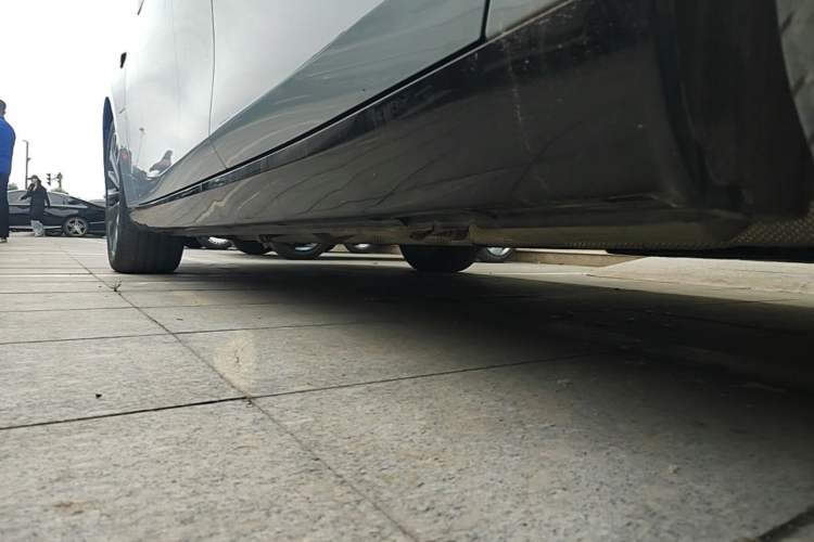 Used Leapmotor C01 2024 Range-Extended 316 Deluxe Edition Left Side Sill