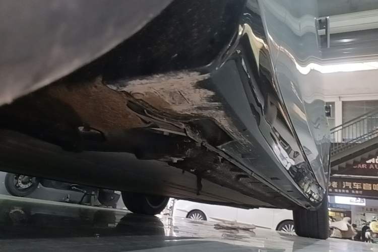 Used Leapmotor C01 2024 Pure Electric 525 Luxury Edition Left Side Sill