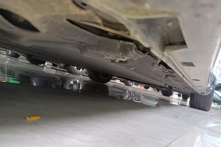 Used Leapmotor C01 2024 Pure Electric 525 Comfort Edition Left Side Sill