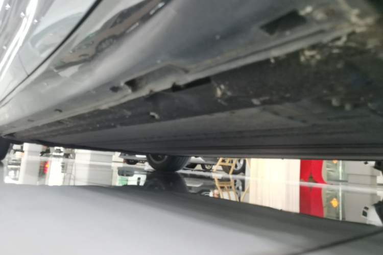 Used Leapmotor C01 2024 Pure Electric 525 Luxury Edition Left Side Sill