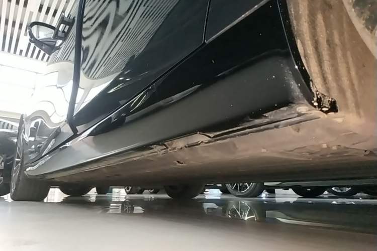 Used Leapmotor C01 2024 Pure Electric 525 Luxury Edition Left Side Sill