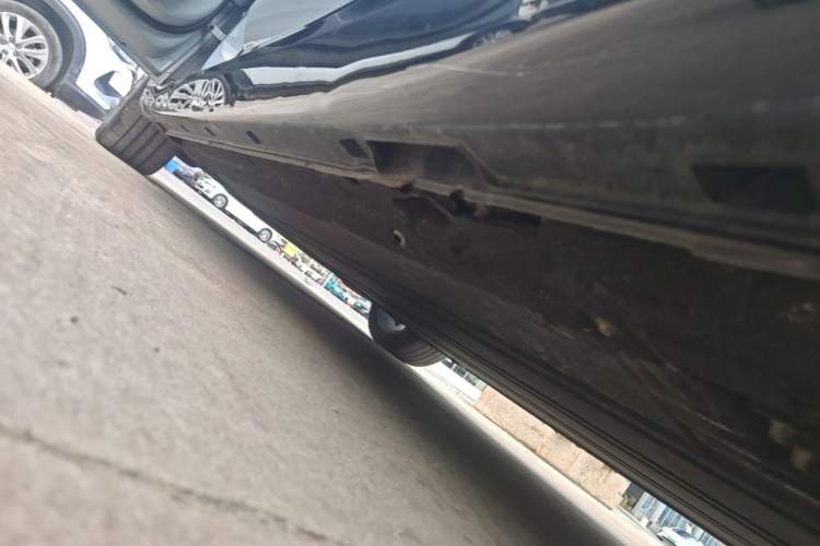 Used Leapmotor C01 2024 Pure Electric 525 Luxury Edition Left Side Sill