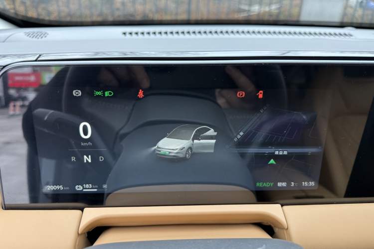 Used Leapmotor C01 2024 Pure Electric 525 Luxury Edition Odometer Close Up