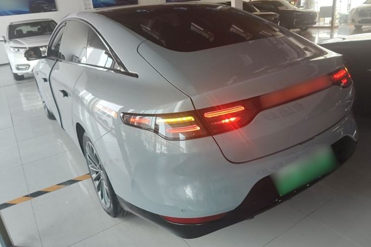 Used Leapmotor C01 2024 Pure Electric 525 Luxury Edition Rear Left 45 Deg
