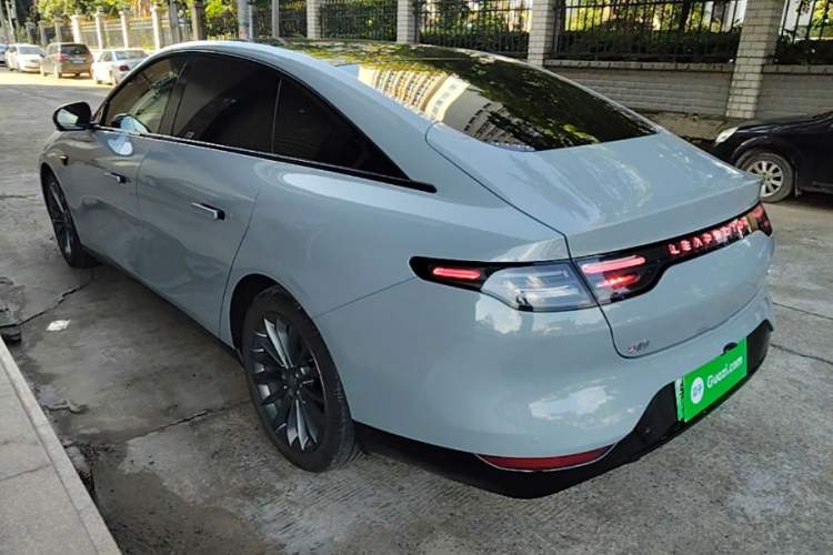 Used Leapmotor C01 2024 Pure Electric 525 Luxury Edition Rear Left 45 Deg