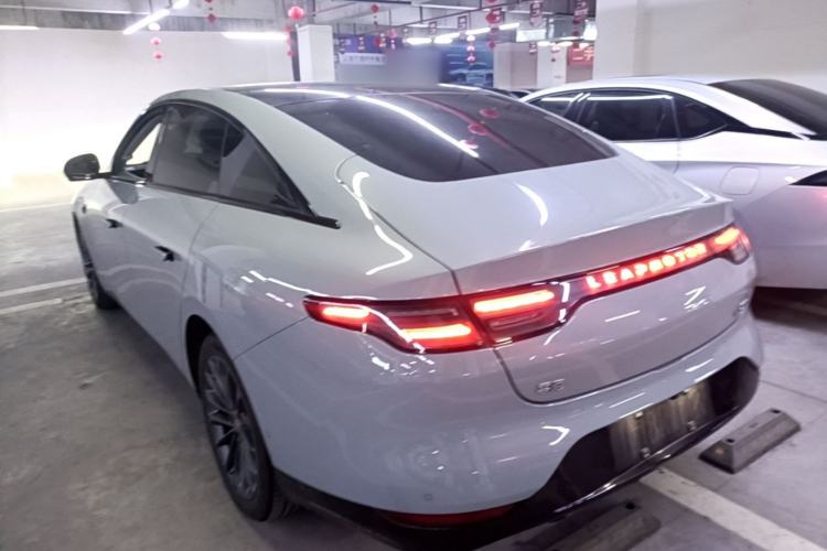 Used Leapmotor C01 2024 Pure Electric 525 Luxury Edition Rear Left 45 Deg
