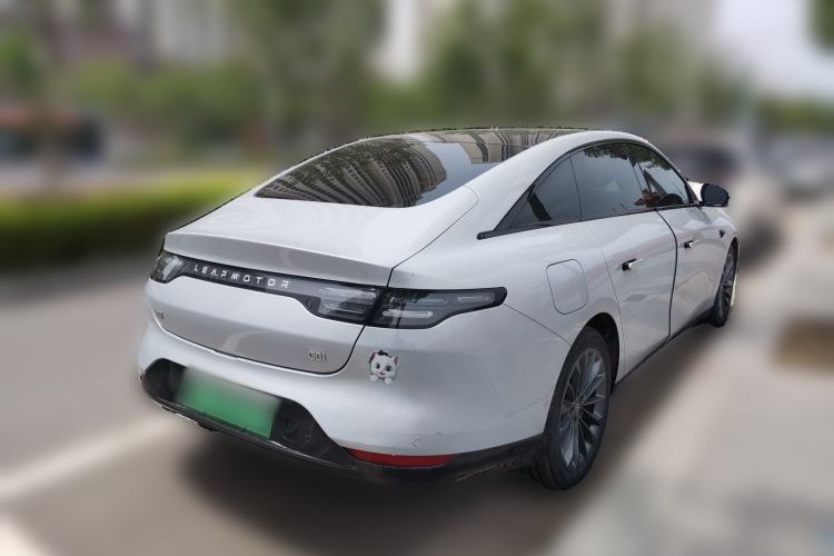 Used Leapmotor C01 2024 Pure Electric 525 Luxury Edition Rear Right 45 Deg