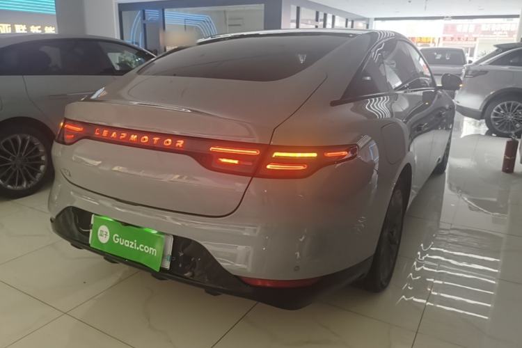 Used Leapmotor C01 2024 Pure Electric 525 Luxury Edition Rear Right 45 Deg