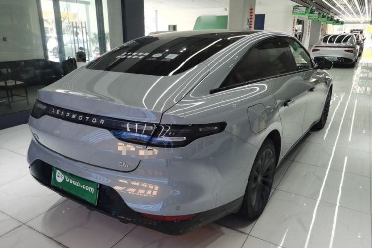 Used Leapmotor C01 2024 Pure Electric 525 Luxury Edition Rear Right 45 Deg