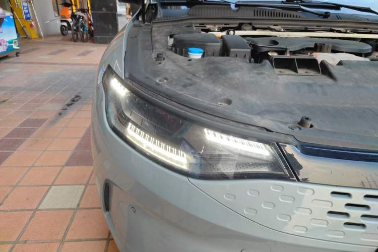 Used Leapmotor C01 2024 Range-Extended 316 Deluxe Edition Right Front Headlight