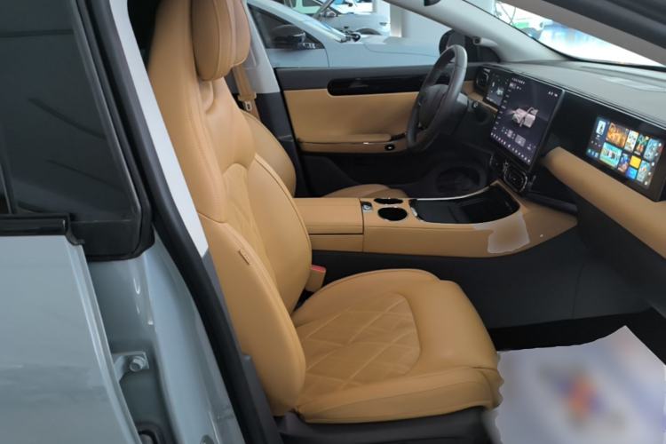 Used Leapmotor C01 2024 Range-Extended 316 Deluxe Edition Right Front Seat