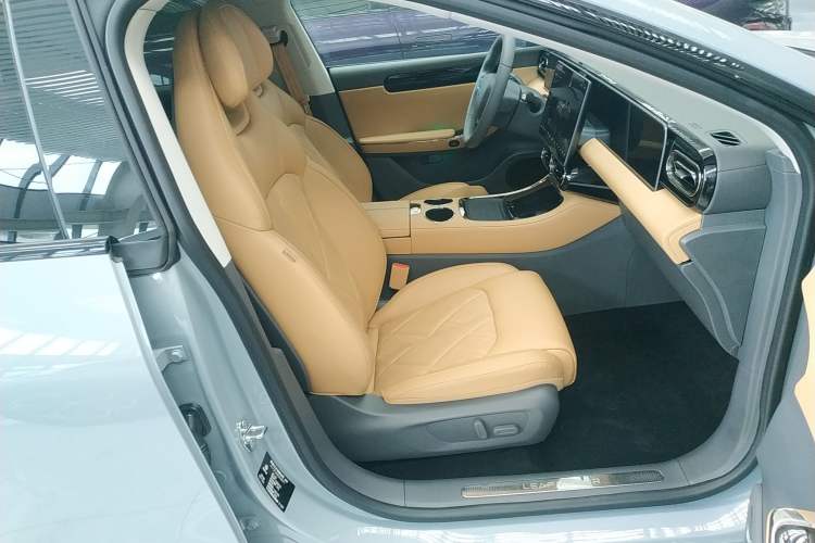 Used Leapmotor C01 2024 Pure Electric 525 Luxury Edition Right Front Seat