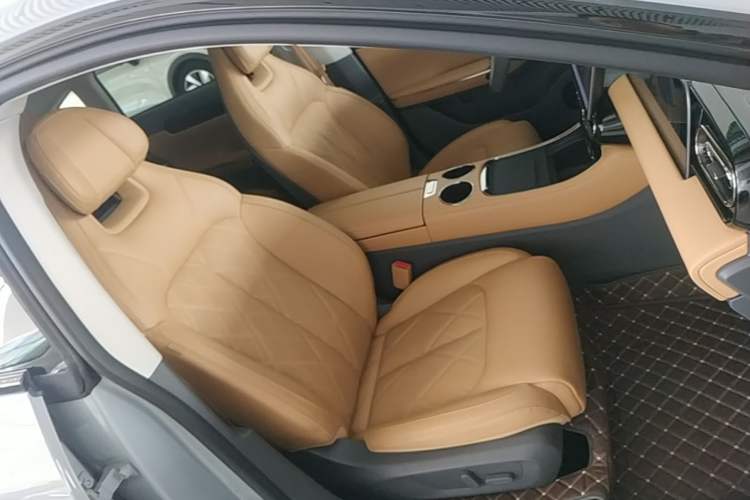 Used Leapmotor C01 2024 Range-Extended 316 Deluxe Edition Right Front Seat