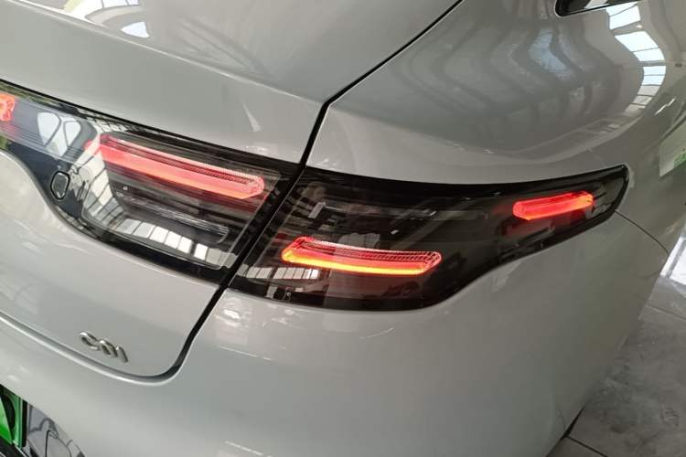 Used Leapmotor C01 2024 Pure Electric 525 Comfort Edition Right Rear Taillight