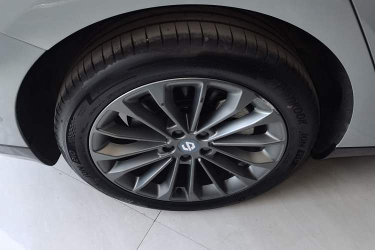 Used Leapmotor C01 2024 Range-Extended 316 Deluxe Edition Right Rear Wheel Hub