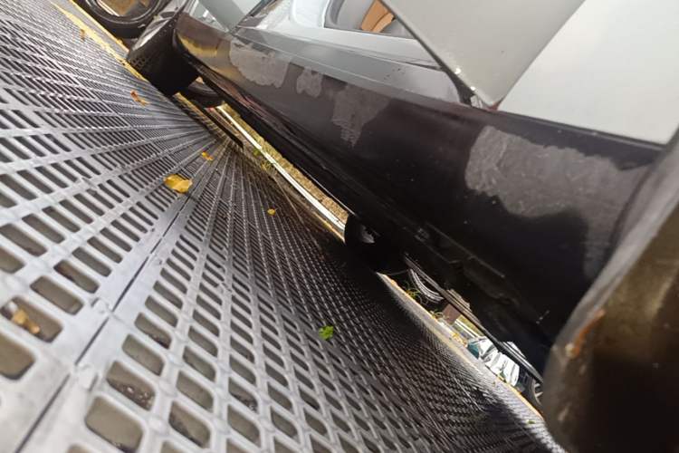 Used Leapmotor C01 2024 All-Electric 625 Deluxe Edition Right Side Sill