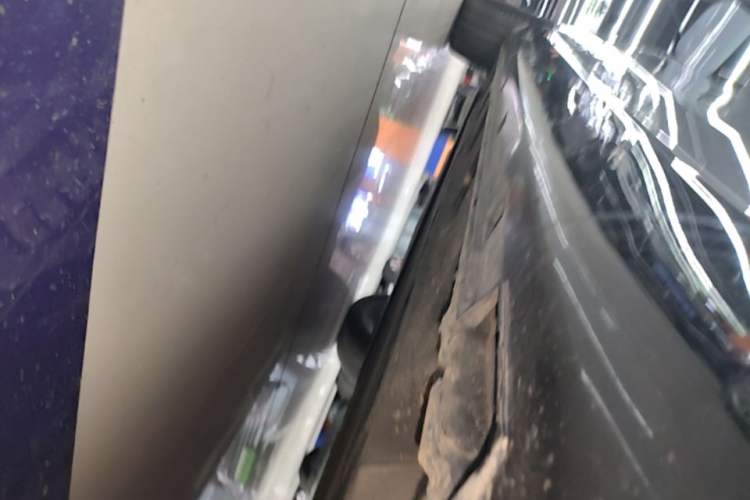 Used Leapmotor C01 2024 Range-Extended 316 Deluxe Edition Right Side Sill
