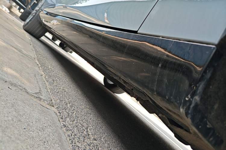 Used Leapmotor C01 2024 Pure Electric 525 Luxury Edition Right Side Sill