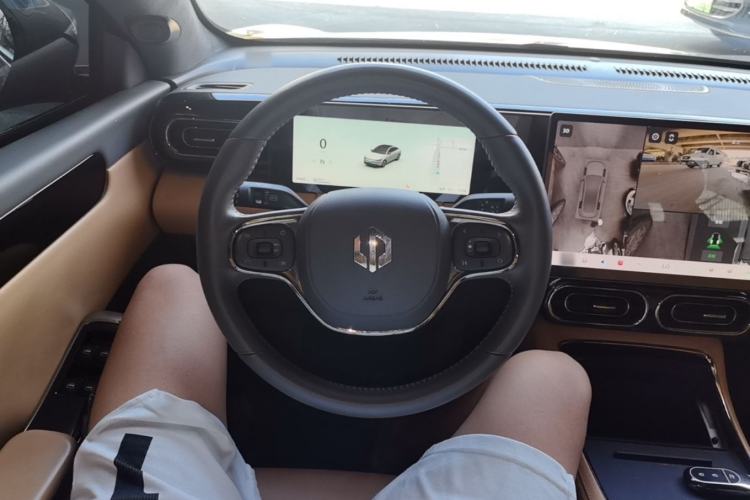 Used Leapmotor C01 2024 Pure Electric 525 Luxury Edition Steering Wheel
