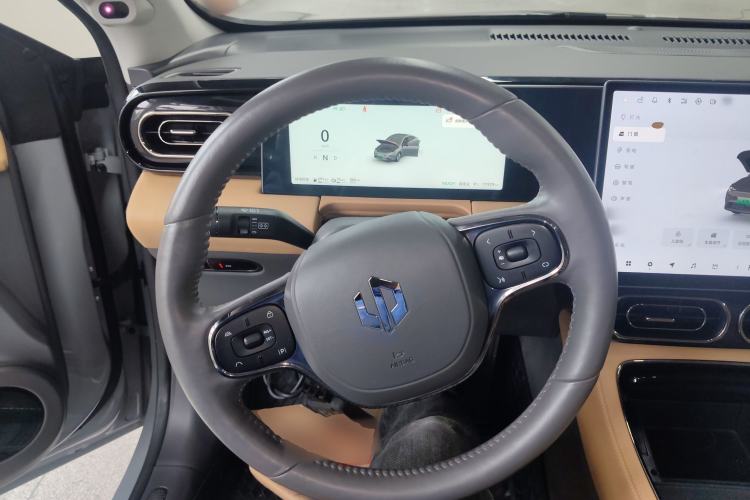 Used Leapmotor C01 2024 Range-Extended 316 Deluxe Edition Steering Wheel