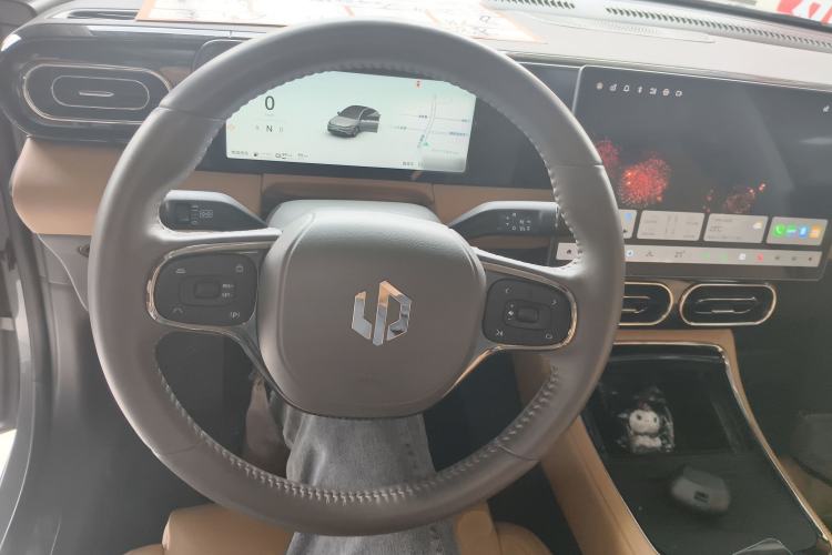 Used Leapmotor C01 2024 Range-Extended 316 Deluxe Edition Steering Wheel