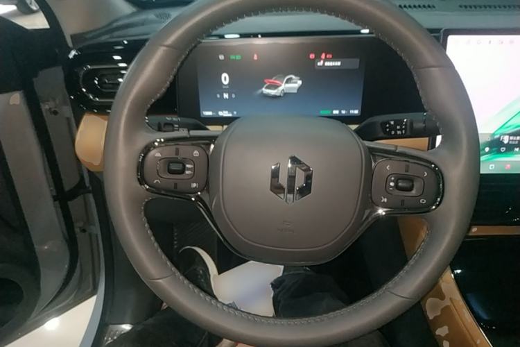 Used Leapmotor C01 2024 Pure Electric 525 Luxury Edition Steering Wheel