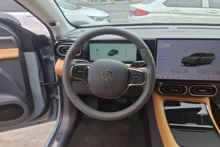 Used Leapmotor C01 2024 Pure Electric 525 Luxury Edition Steering Wheel
