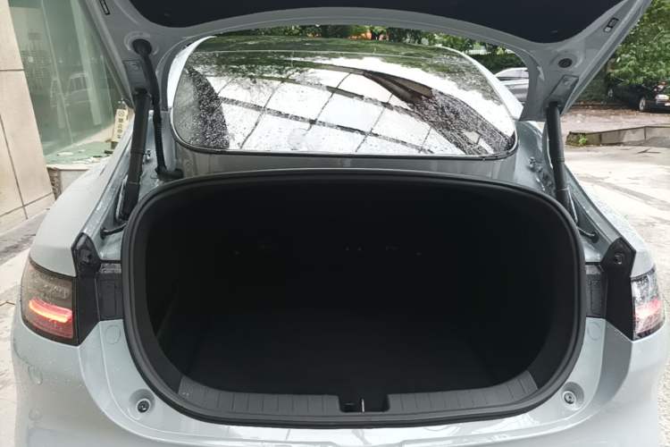 Used Leapmotor C01 2024 Pure Electric 525 Luxury Edition Trunk