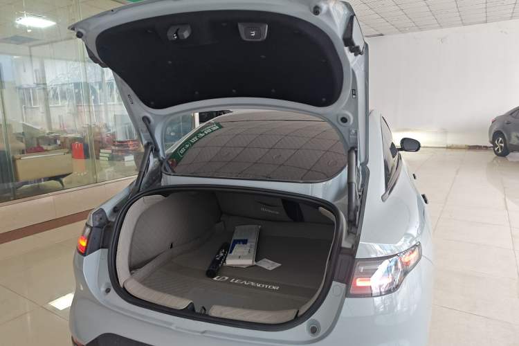 Used Leapmotor C01 2024 Pure Electric 525 Luxury Edition Trunk