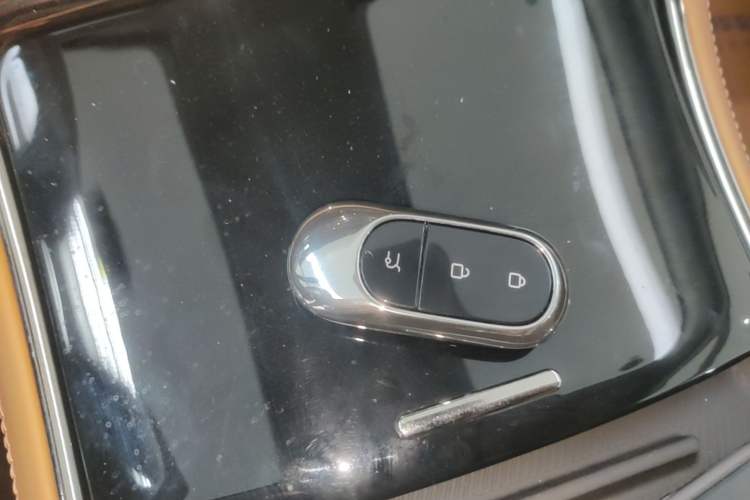 Used Leapmotor C01 2024 Range-Extended 316 Deluxe Edition Vehicle Key