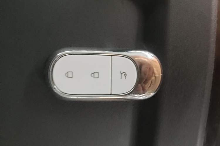 Used Leapmotor C01 2024 Range-Extended 316 Deluxe Edition Vehicle Key