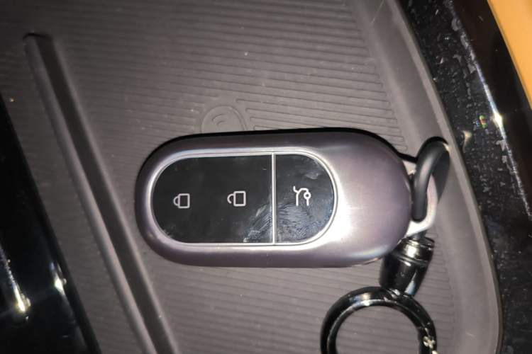 Used Leapmotor C01 2024 All-Electric 625 Deluxe Edition Vehicle Key