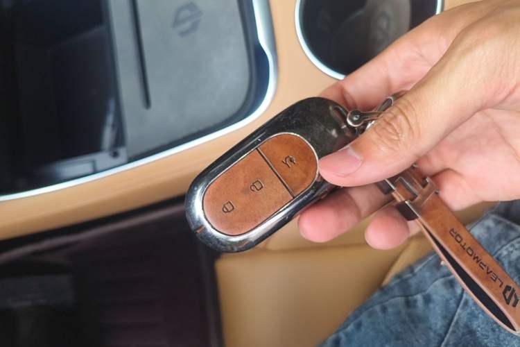 Used Leapmotor C01 2024 Pure Electric 525 Comfort Edition Vehicle Key