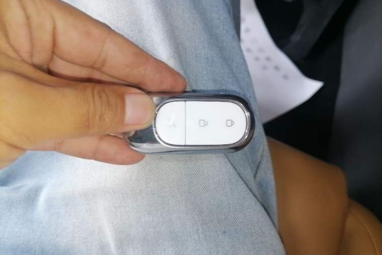 Used Leapmotor C01 2024 Range-Extended 316 Deluxe Edition Vehicle Key