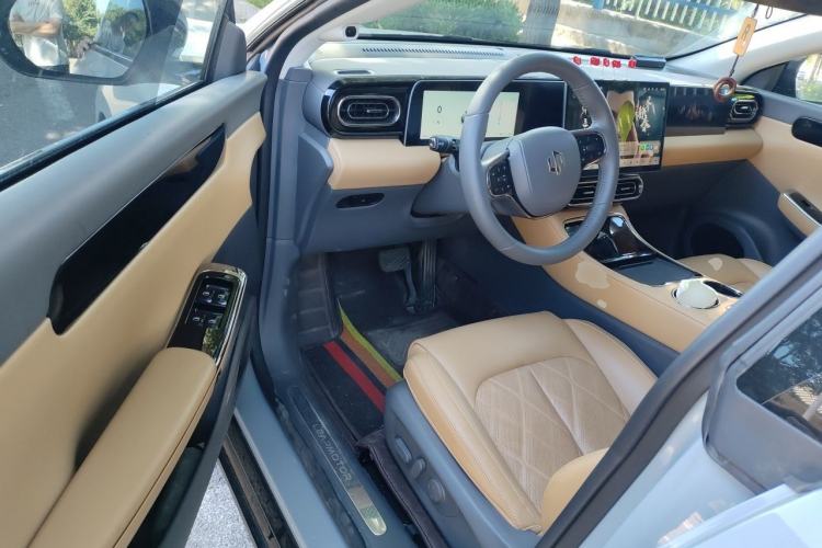Used Leapmotor C01 2024 Pure Electric 525 Luxury Edition Driver Seat