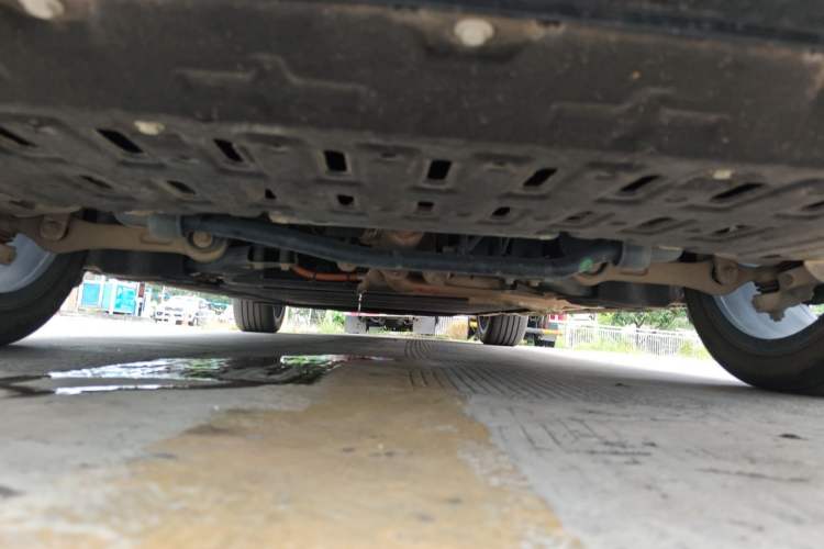 Used Leapmotor C01 2024 Range-Extended 216 Luxury Edition Chassis Front