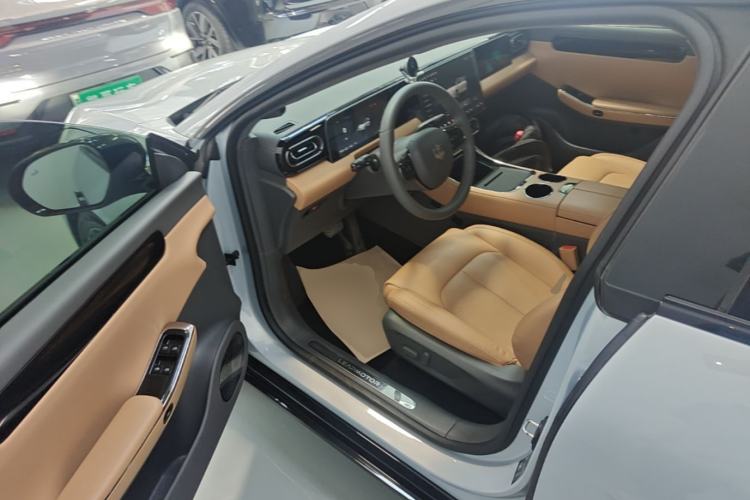 Used Leapmotor C01 2024 Range-Extended 216 Luxury Edition Driver Seat