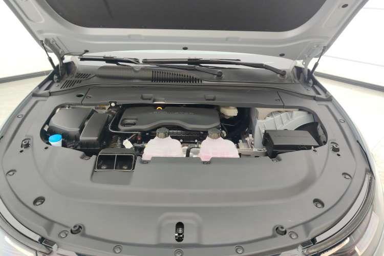 Used Leapmotor C01 2024 Range-Extended 316 Deluxe Edition Engine Bay