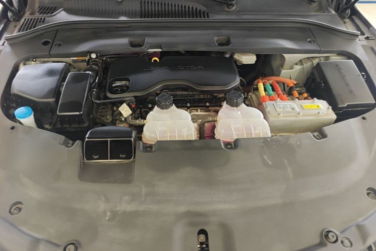 Used Leapmotor C01 2024 Range-Extended 316 Deluxe Edition Engine Bay