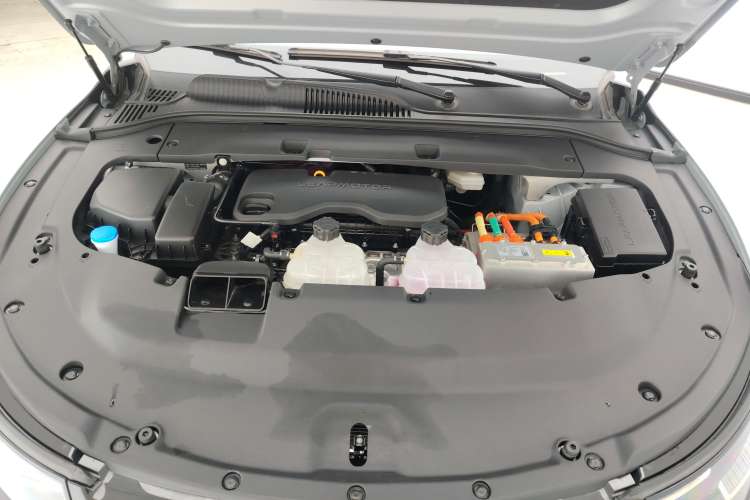 Used Leapmotor C01 2024 Range-Extended 316 Deluxe Edition Engine Bay