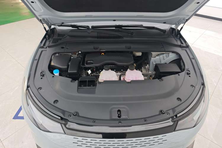 Used Leapmotor C01 2024 Range-Extended 316 Deluxe Edition Engine Bay